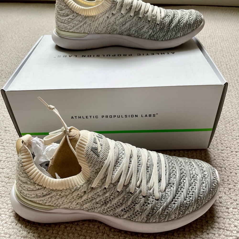 Apl: Athletic Propulsion Labs Techloom Wave Sneak… - image 4
